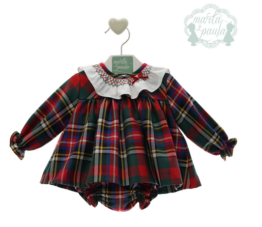 Jesusin con pololo- C. Marilyn Marta y Paula