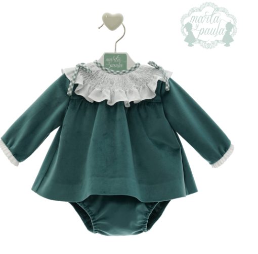 Jesusin con pololo terciopelo- C. Ava de Marta y Paula